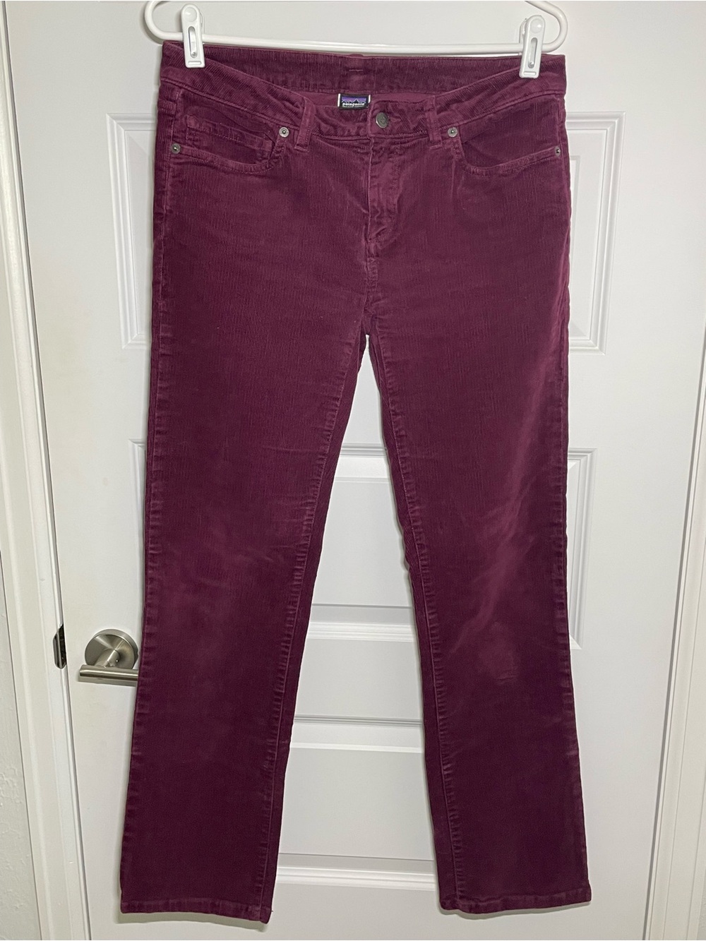 Patagonia Everyday Cords Women 29 Organic Cotton Slim Straight Corduroy Plum EUC